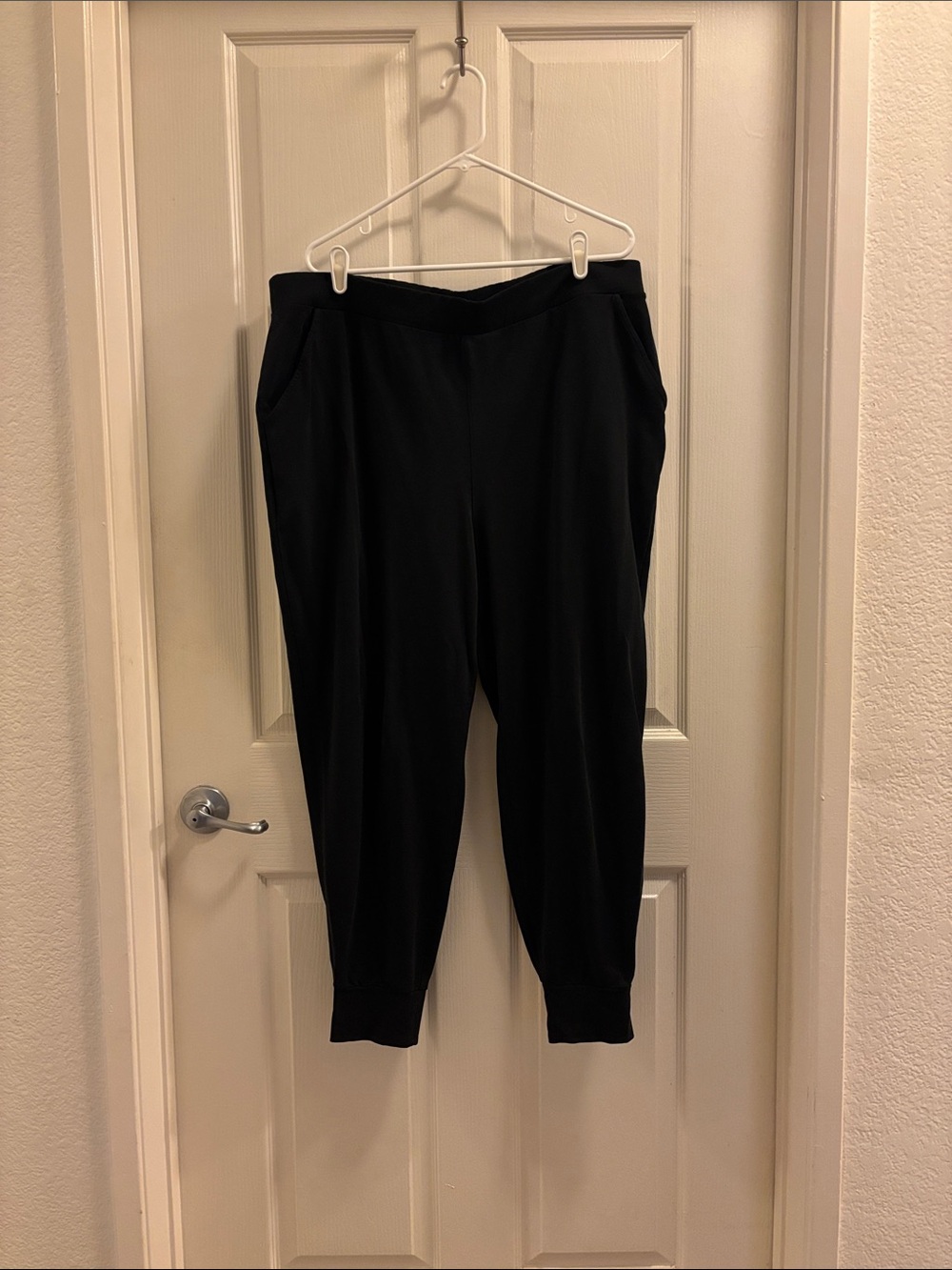 Woman’s Black Jogger Sweatpants - Comfortable Everyday Fit